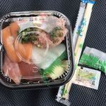 勇心 海鮮丼丸どんぶりこ。 - どんまる丼＝５００円 税別
※ランチタイムサービス価格