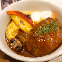 ブルーキッチン 堺筋本町店 - 手ごねハンバーグ