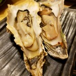 海鮮炭焼処とら太 - 焼き牡蠣