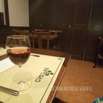 ガストーラ - ロゼのぶどうジュースきれい♪