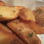 Dining Bar RED Sally - ギネス衣のフィッシュ＆チップス