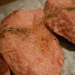 焼肉 山水 - 23年11月　厚切りタン塩