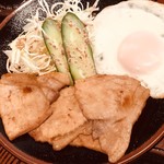 写楽 - 豚生姜焼き