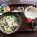 京都 北白川 不動温泉 - 湯豆腐だってボリューム満点」