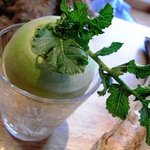 清澄の里 粟 - ４粟　料理１品目紅芯大根