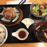 豚ステーキ 1010 - 豚ハンバーグ定食  2