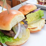 Tommy Bahama Restaurant, Bar & Store - 