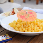 Tommy Bahama Restaurant, Bar & Store - 