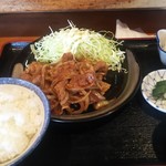 Tsukumi - 生姜焼き定食
