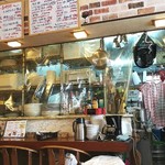 イタチャイナ - 店内