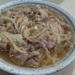 多が味 - 肉うどん。