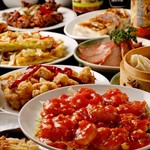 香港厨房 - 料理写真:大好評!200種オーダー式食べ放題、2時間飲み放題コース