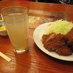 ふく屋 - そば湯割り＋チキンカツ