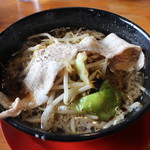 神戸ちぇりー亭 - ド根性の醤油(780円、斜め上から)