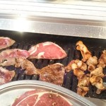 銀座園焼肉店 - 焼きます