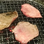 炭焼肉 石田屋。 - 