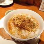 肝屋 - ジャコ茶漬け(580円)
