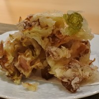 新割烹 丹色 - 春キャベツとベーコンかき揚げ