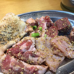 大阪焼肉・ホルモンふたご - ふたご盛り1480円