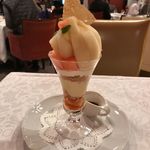 資生堂パーラー - 新潟県　渡辺果樹園産　“ル・レクチェのパフェ”