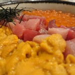 IKR51 - 海鮮丼アップ