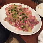 春香苑 - にんにくカルビ 1,080円 3人前