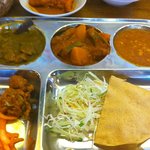 インディラ - 2011-11-14　ランチバイキング