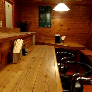 キッチン トラウト_2