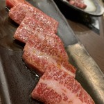 焼肉家 かず - ヒレカルビ【限定品】 1,380円。