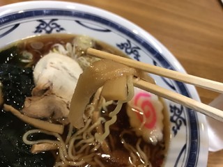 Izakaya Teduka - 醤油ラーメンのメンマ