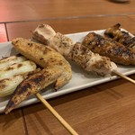 大山どり炭火焼酒場 俺の店 - 串焼き 盛合わせ