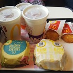 マクドナルド - 私と子２人で朝マック　※バーガーは１個取ったあと(2019.03.21)