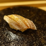 すし処 睦月 - 稚鯛、桜の香り