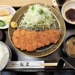 とんかつ和泉 - 大ロースカツ定食