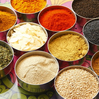 辛さ調節可能◎50種類以上のスパイスが効いた味わい深いカレー