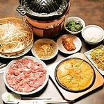 炭の談笑屋 - ジンギスカンの食べ飲み放題も大人気で3980円とお得!