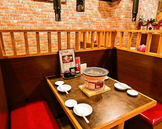 座席 まんぷくカルビ 上野店 上野御徒町 焼肉 食べログ 座席 まんぷくカルビ 上野店 上野御徒町 焼肉 食べログ