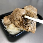 吾助 - 上ロース弁当…600円（生姜味）