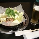 鶏ちゃん家 - 鶏ちゃんとまずはビール