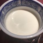 赤坂 渡なべ - 白いコーヒープリン