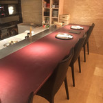 赤坂 渡なべ - カウンター席