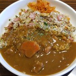 Orukotto - カレーピラフ  スープ、サラダ付   890円