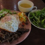 小さな街の食堂 cafe MISTY - ガパオライス　890円