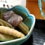 Gohandokoro Kichiden - 小鉢も美味しい。