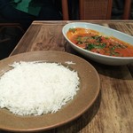 グルガオン - ゴア･シーフードカレーとバスマティライス