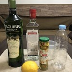 Magatzem Escolà - 進駐軍マティーニの材料