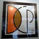 お店の看板です。 お洒落ですよね。 デザイン力を感じます。 ｇｏｏｄデザインですよね。