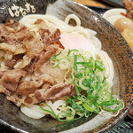 Hanamaru Udon - 塩豚温玉ぶっかけ