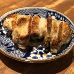 炭焼 おかげさん - 手羽はかなりデカイです