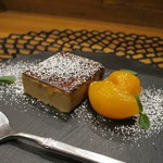 CULACCINO - チョコレートのカタラーナ、金柑のコンポート